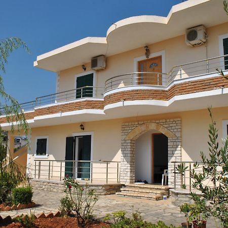 Villa Violeta Ksamil Bagian luar foto