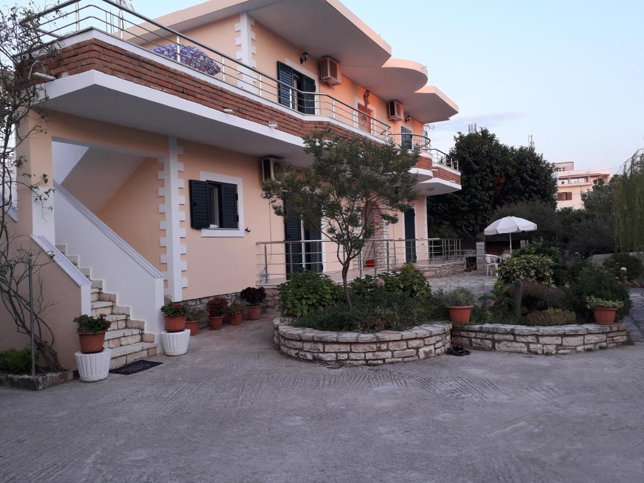 Villa Violeta Ksamil Bagian luar foto