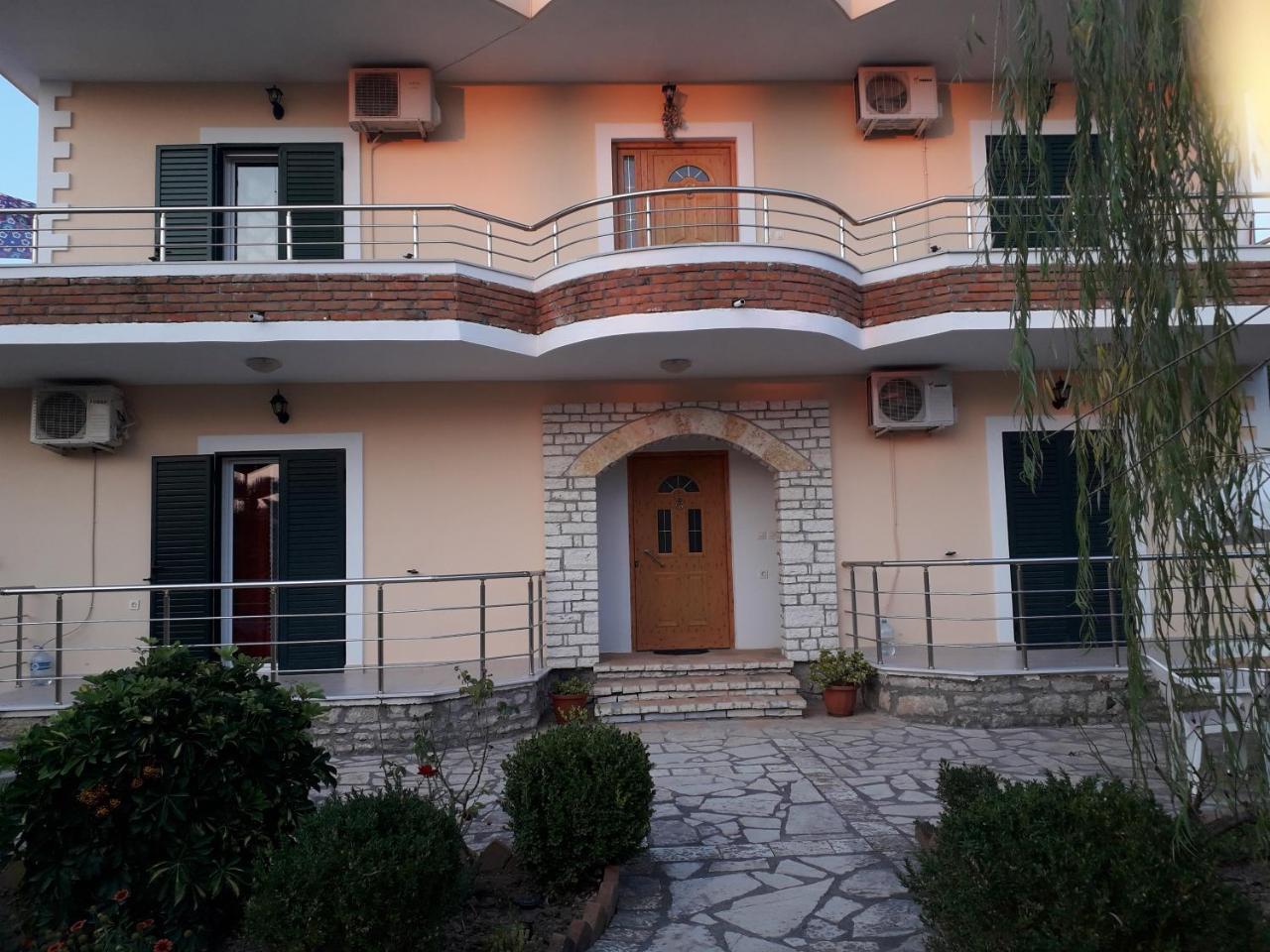 Villa Violeta Ksamil Bagian luar foto